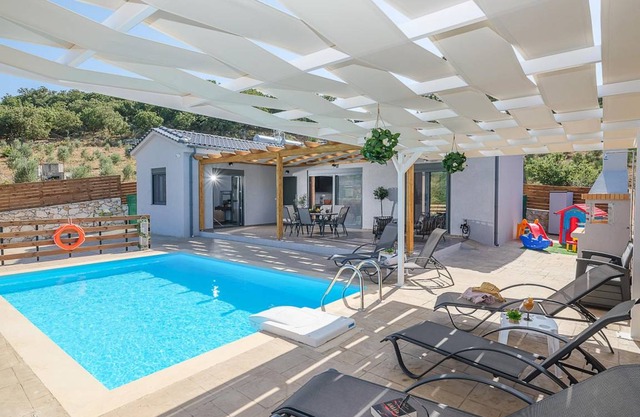 Villa Eleonas with private swimming pool