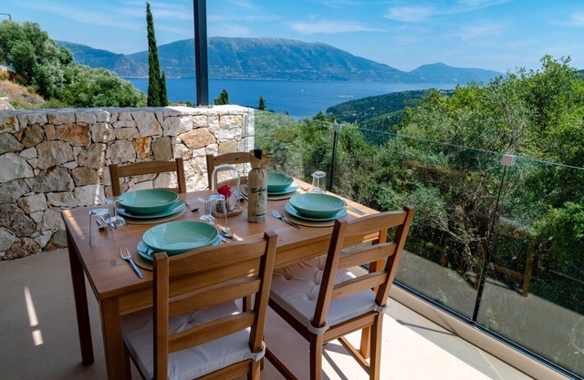 Villa Elizabeth with pool close to Fiskardo