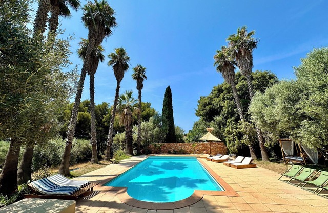 Villa Esden + Annexe | Sea view, swimming pool, absolute peace and quiet between countryside and coastline