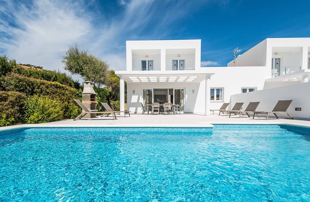 Villa Feli - Three Bedroom Villa, Sleeps 6