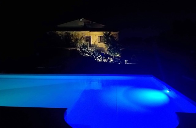 Villa for 12 people with large swimming pool located in the heart of Sicily.