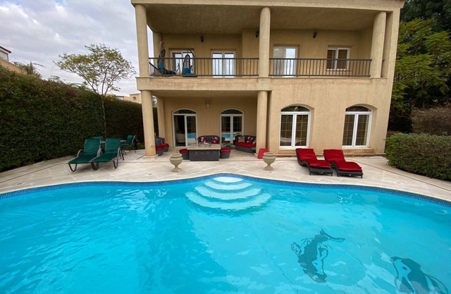 Villa for rent in Madinaty with a swimming pool