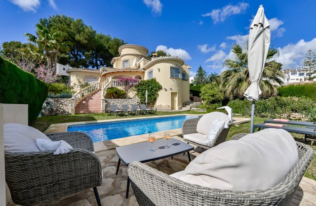 Villa for rent in Moraira, CLEO With heated pool