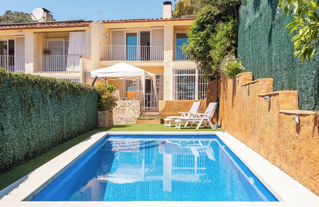 Villa 'Frente Al Mar' with Sea View, Wi-Fi and Air Conditioning