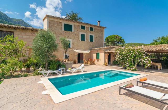 VILLA FRONTERA