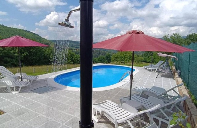 Villa Green Oasis Apartments - Villa with Pool