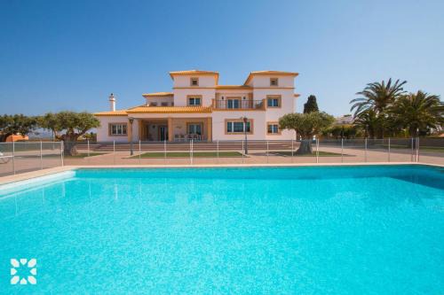 Abahana Villas 