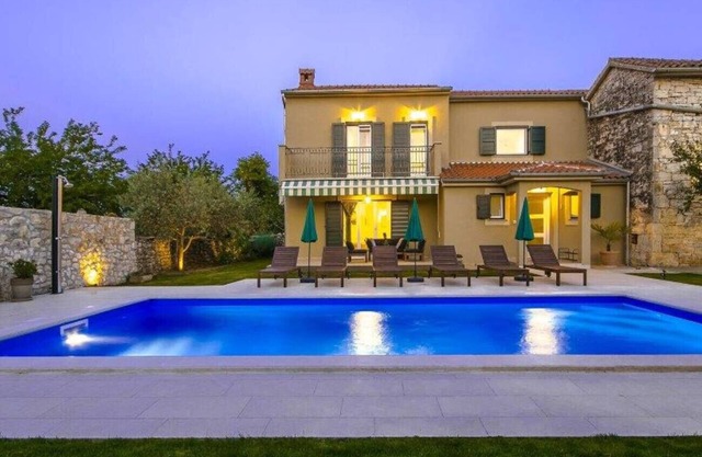 Villa Hisina near Poreč for 6 people with private swimming pool