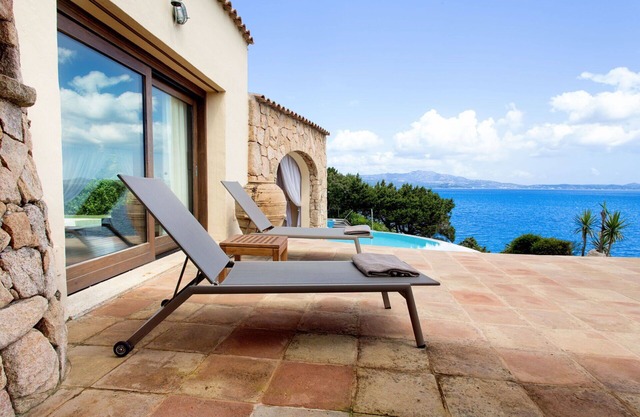 Villa in Porto Rotondo with 10 bedrooms sleeps 20