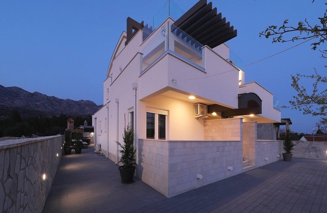Villa in Seline near the Sea with Pool