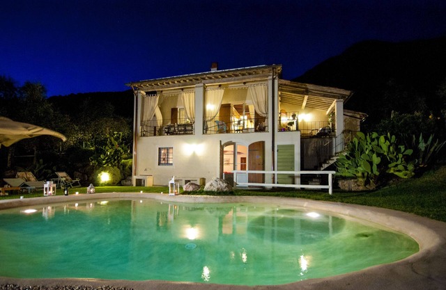 Villa/Independent home in Camaiore with 3 bedrooms sleeps 6