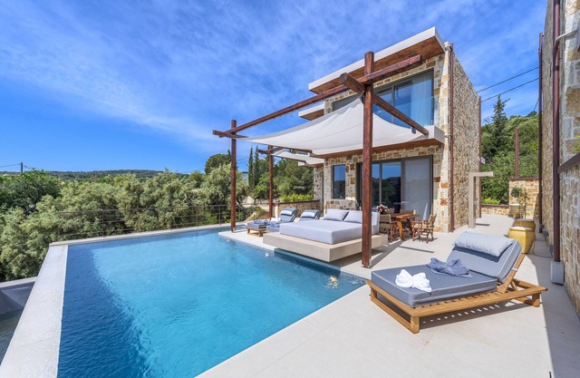 Villa "Ino" with Sea View, Private Pool & Wi-Fi