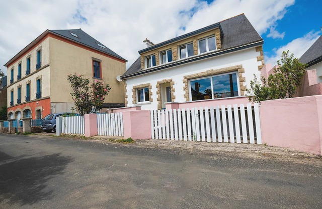 Villa is approx. 100 metres from the Atlantic