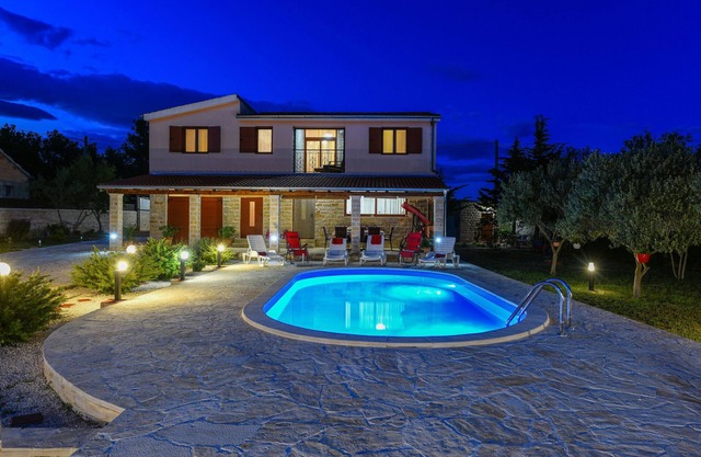 Villa Ivana ZadarVillas