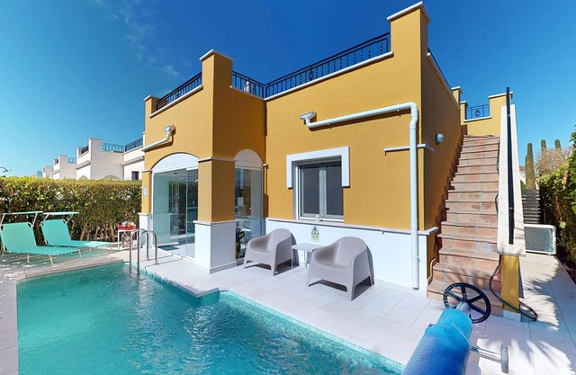 Villa Jacaranda MGW- An MHR Property