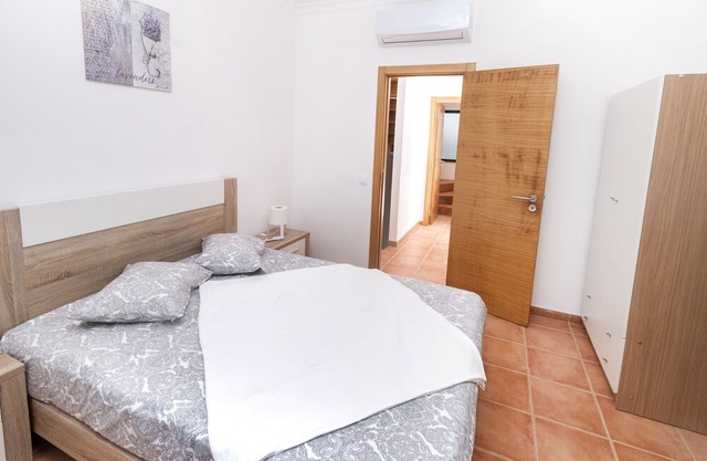 Villa Jacinta - AL (Official Local Accommodation)