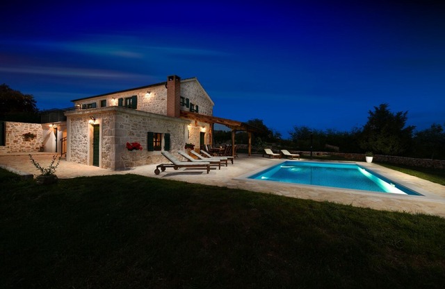 Villa Jerolim, 3 bedroom, 2 bathroom, private pool, garden, privacy, rural