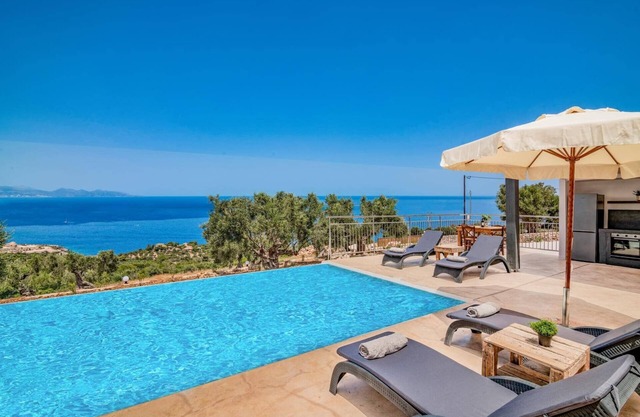 Villa Kalomiras by Villa Plus