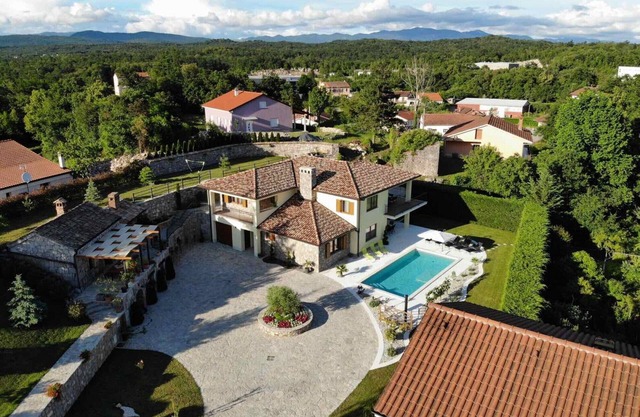 Villa Karla in Mučići - Haus für 6-8 Personen