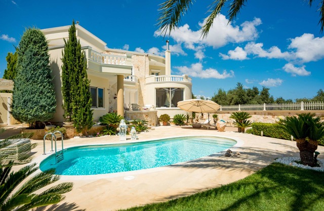 Villa Kokalis Resort 1 with swimming pool, spectacular water parks, golf, tennis