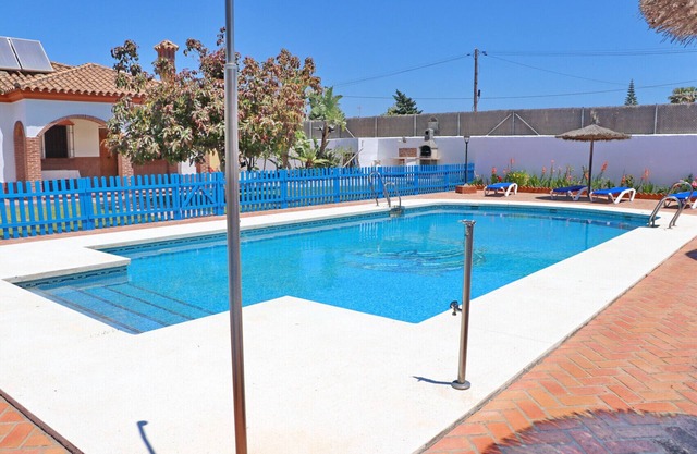 Villa La Florida, community pool