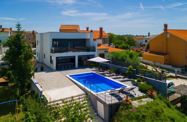 Villa La Perla by Villas Guide