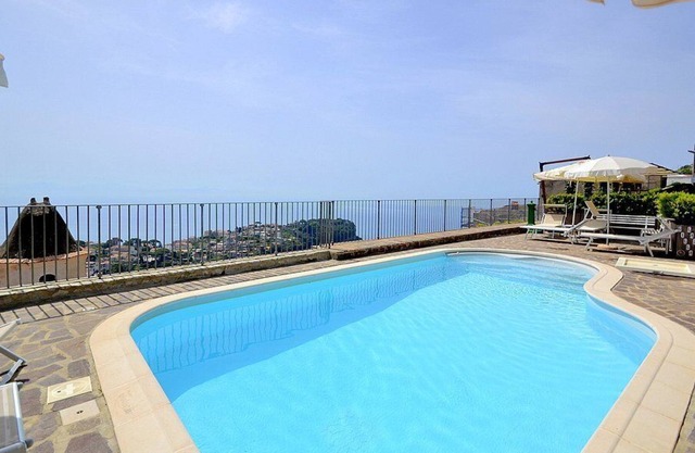 Villa The Sun Sea 