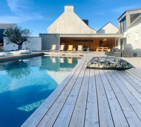 Villa le 25 - Piscine et Sauna au bourg de Carantec