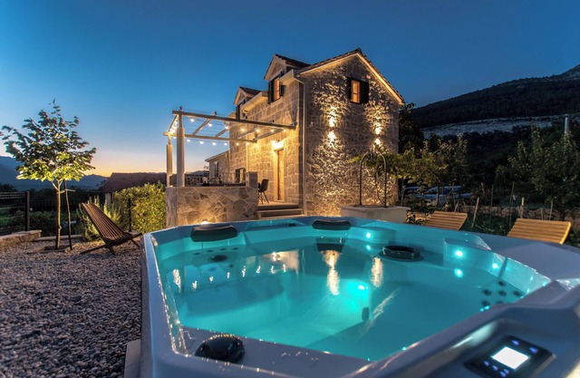 Villa Le Adria ★ Private Hot Tub ★ Free Beach Parking ★ Rare & Unique experience