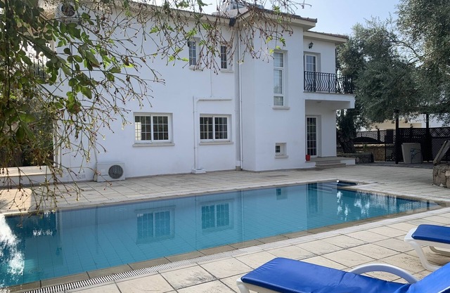 VILLA LIANKA with private pool in a nice garden