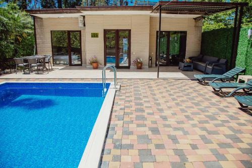 Villa Lile