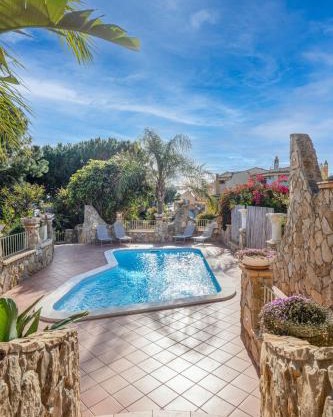 Villa Lolly