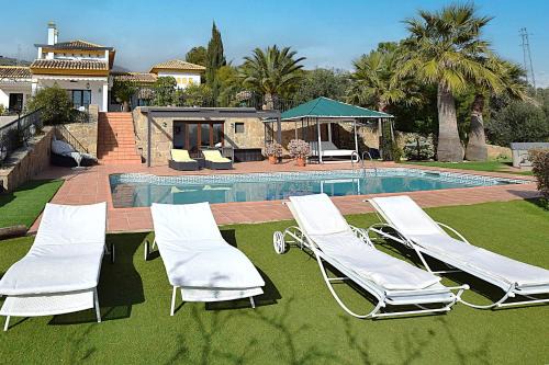 Villa Los Chaparros, luxury, tranquillity and culture in the heart of Andalusia