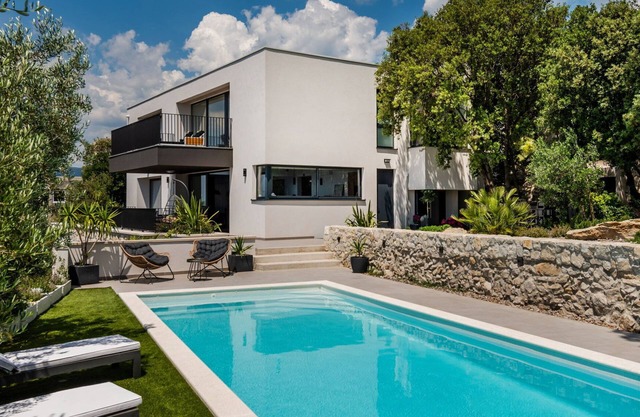 Villa Maremonte with Pool