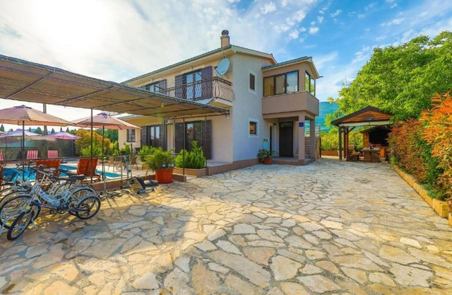 Villa Marica - Five bedroom Villa with Private Pool