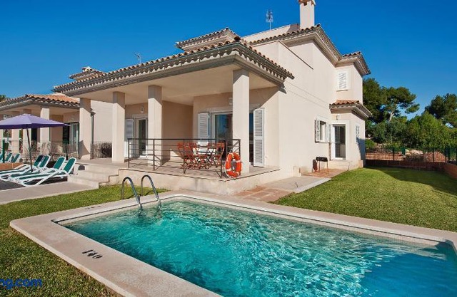 Villa Marisa II