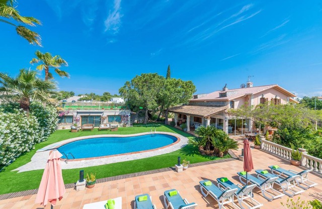 VILLA MARJALS