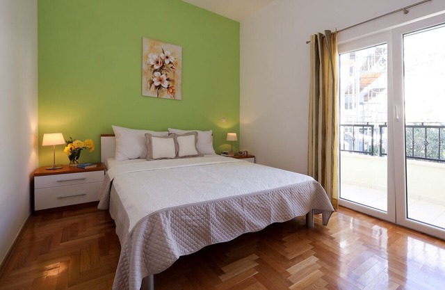 Villa Matija **** SWIMMING POOL HEATED, WiFi, NEAR THE BEACH, QUIET