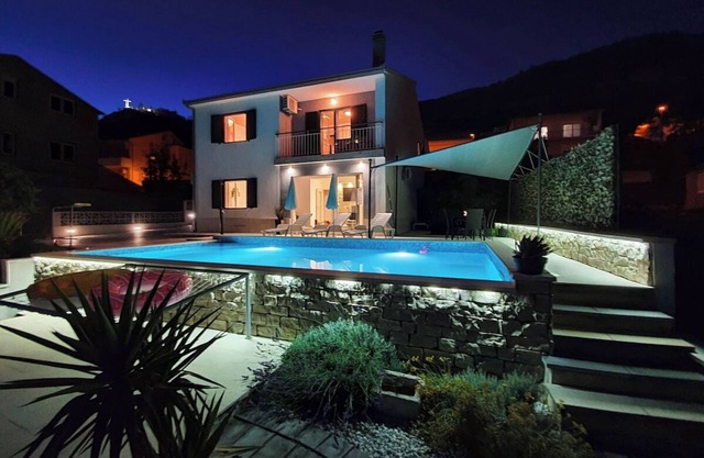 Villa MATKOVIĆ with private pool - Split (Kučine)
