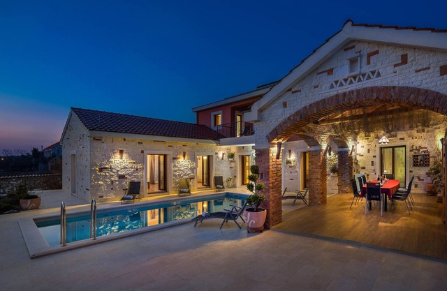 Villa Mediterranean Paradise