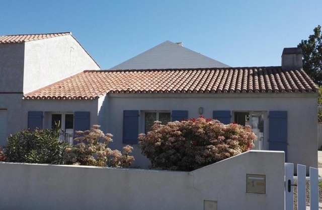 Villa Moderne et Calme, Proche Plage, Centre-Ville, 6 Pers., Jardin, Tout Confort - FR-1-476-87