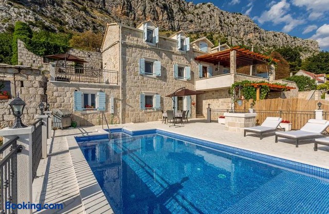 Villa Nareste