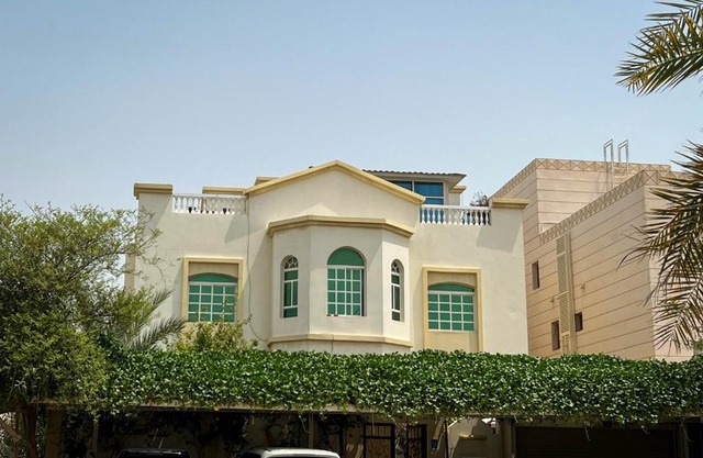 Villa near Al Janoub Stadium