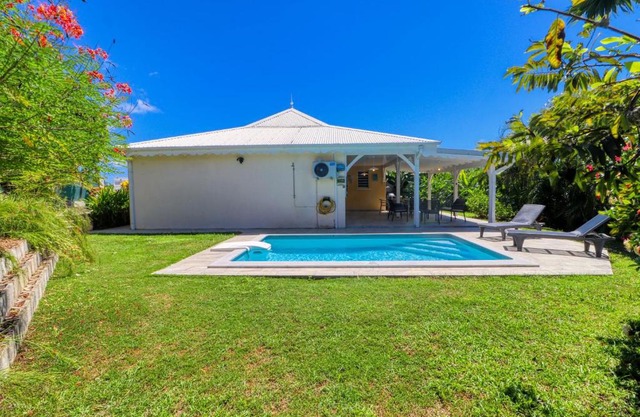 Villa near the beach (MQSL17)