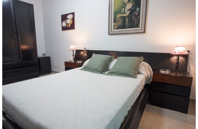 Villa Nieves is a beautiful villa set in a rural location yet it is still only a 5 minute drive from San Antonio and San Rafael
