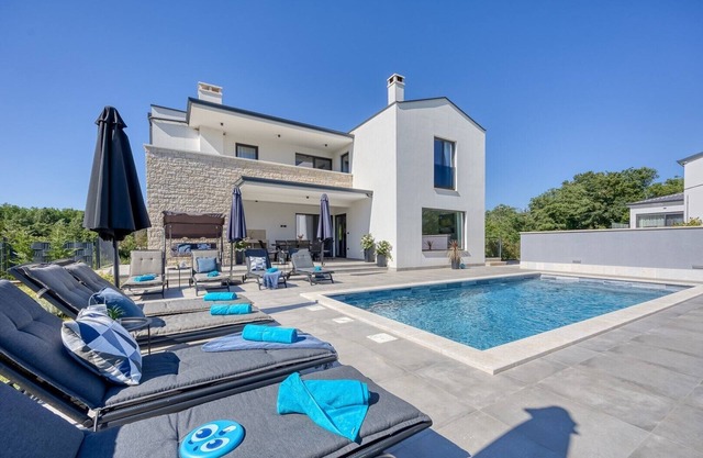 Villa Nona in Kringa