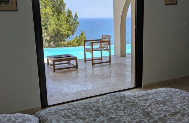 Villa Odyssée, panoramic view over the bays of St Tropez