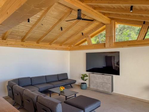 Villa Olive retreat