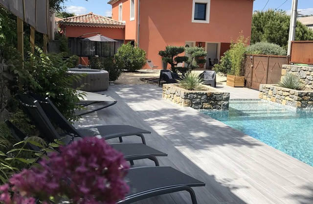 Villa Otium sleeps 8 people