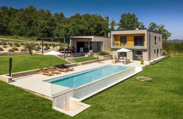 Villa Ox with private pool